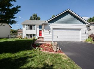 7203 158th St W, Apple Valley, MN 55124