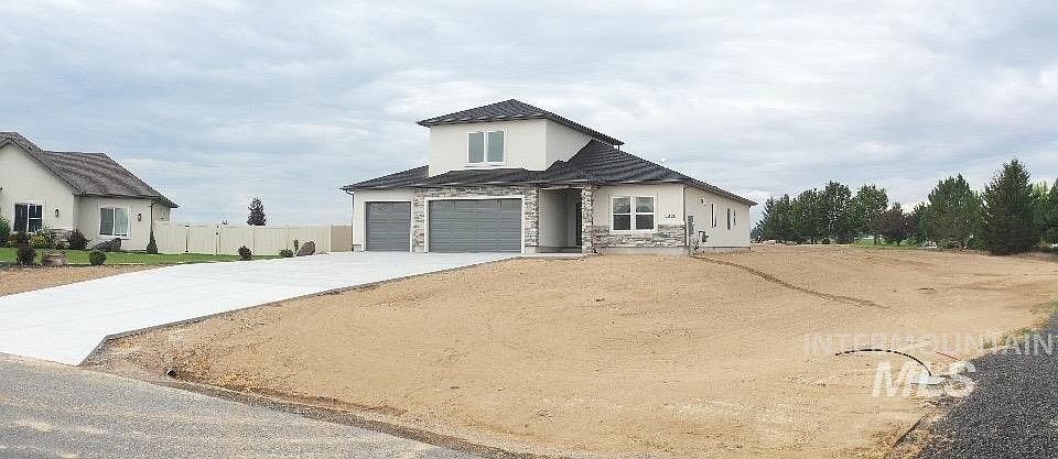 1st image of 3828 E Susan Cir