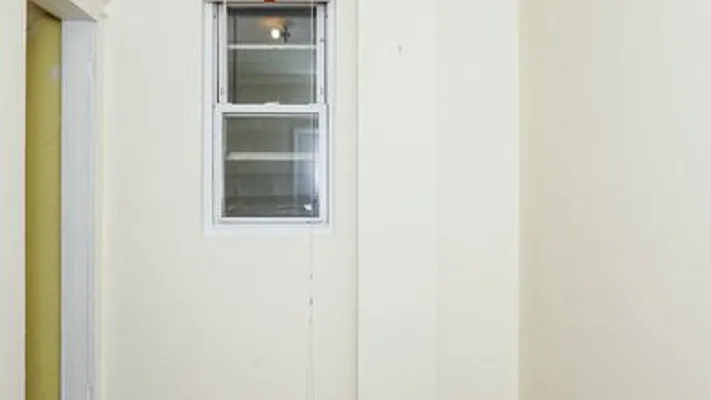 Rented by Nooklyn NYC LLC | media 35