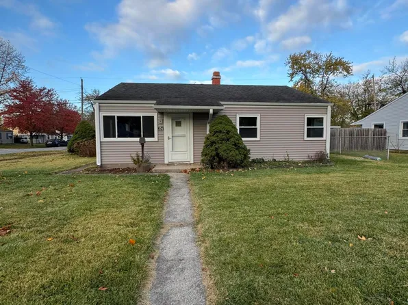 334 N Virginia St, Hobart, IN 46342