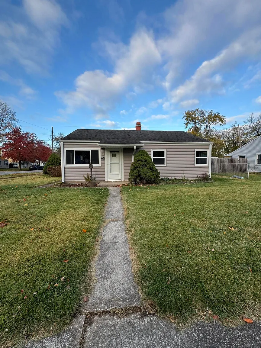 334 N Virginia St photo 1