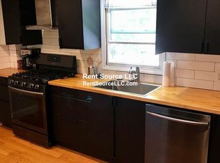 12 Stearns St #U2, Malden, MA 02148