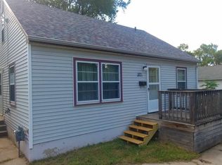 1821 S Maple St, Sioux City, IA 51106