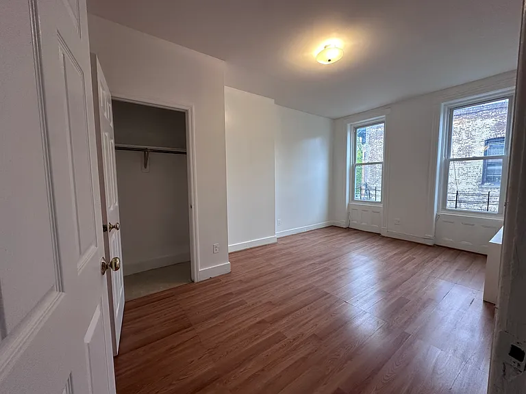 353 Ridgewood Ave #2 — Photo 6