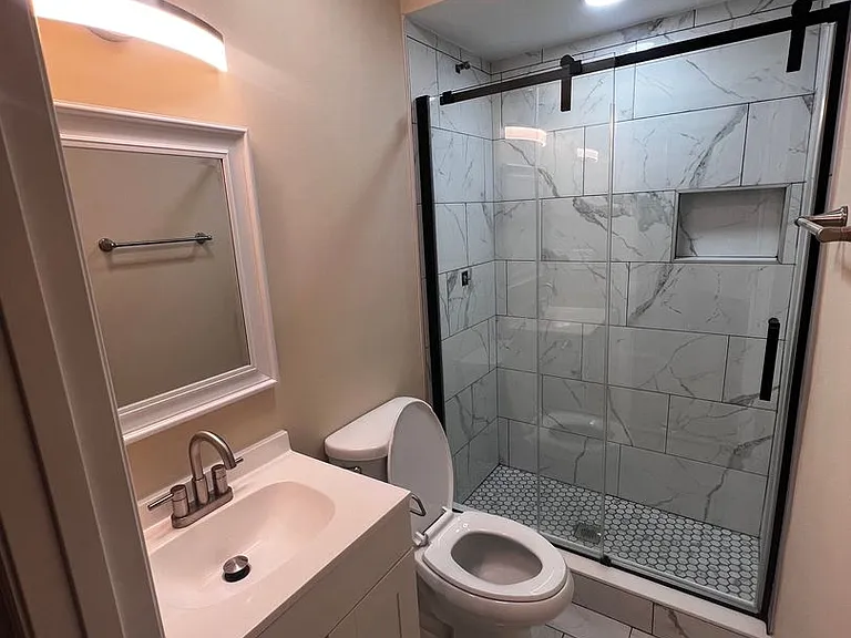 3520 Sargeant Dr — Photo 8