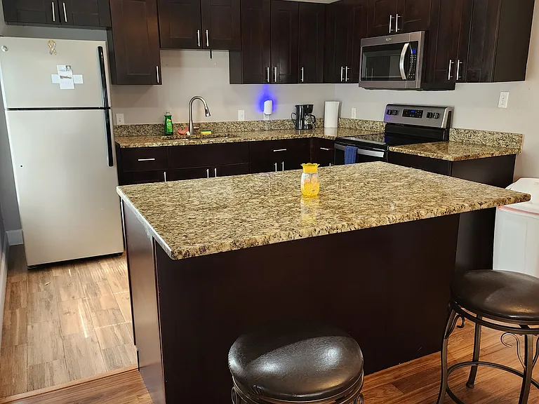 8212 N Dakota Ave — Photo 9