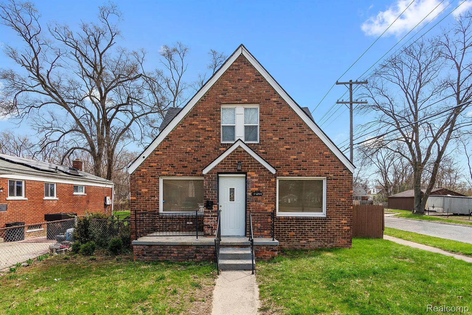 21004 Reimanville Ave photo 1