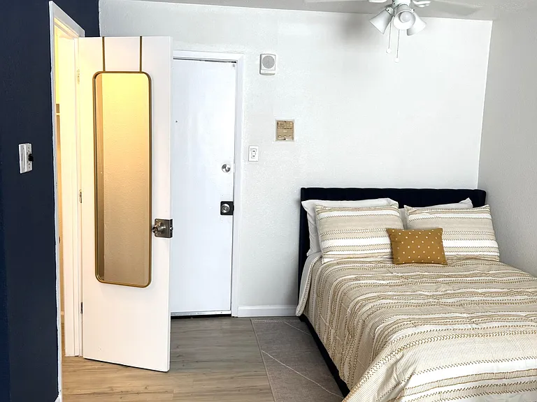 Amber Sky Apartments — Photo 15
