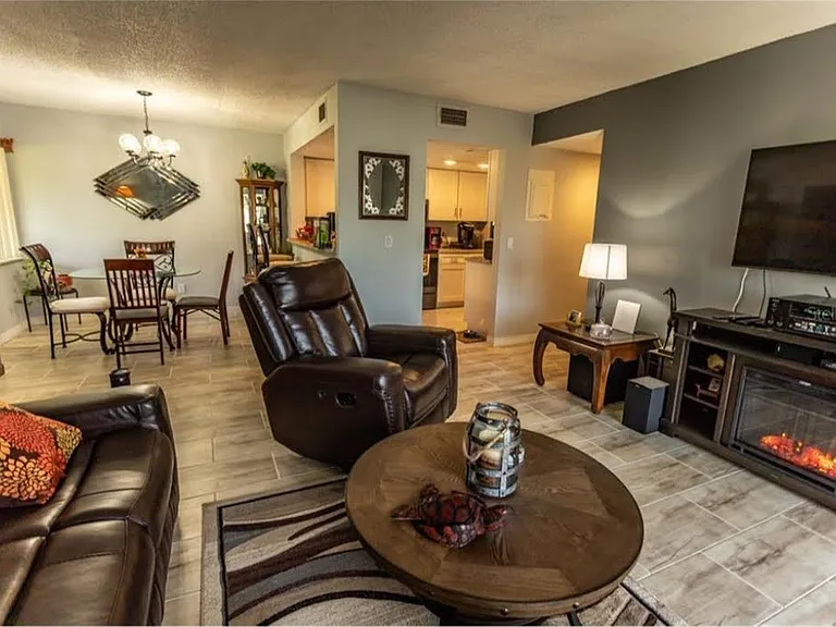2470 Lakeway Branch Dr #907 — Photo 39