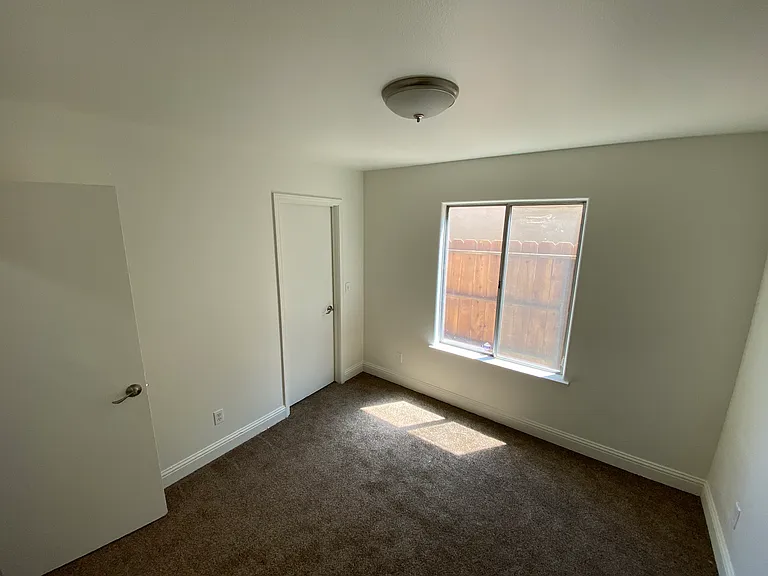 5260 E Wildflower Ln — Photo 14