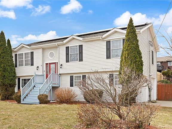 2nd image of 6 Timber Walk