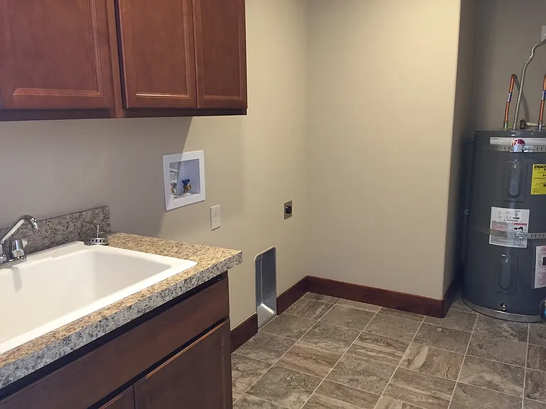 4431 Glenwood Dr — Photo 14