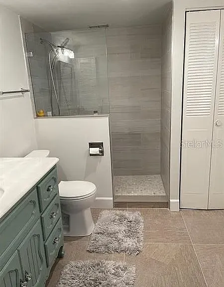 800 Benjamin Franklin Dr #504 — Photo 8
