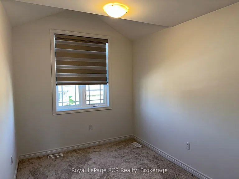 133 McCausland Dr — Photo 22