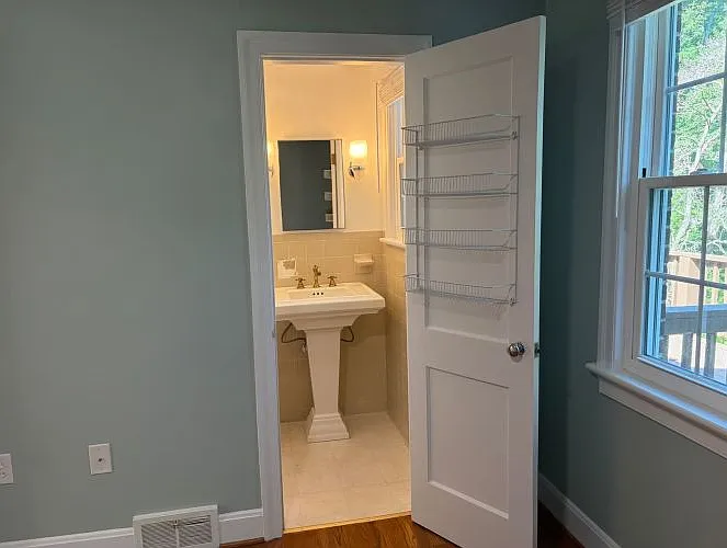 301 Rowland Dr — Photo 26