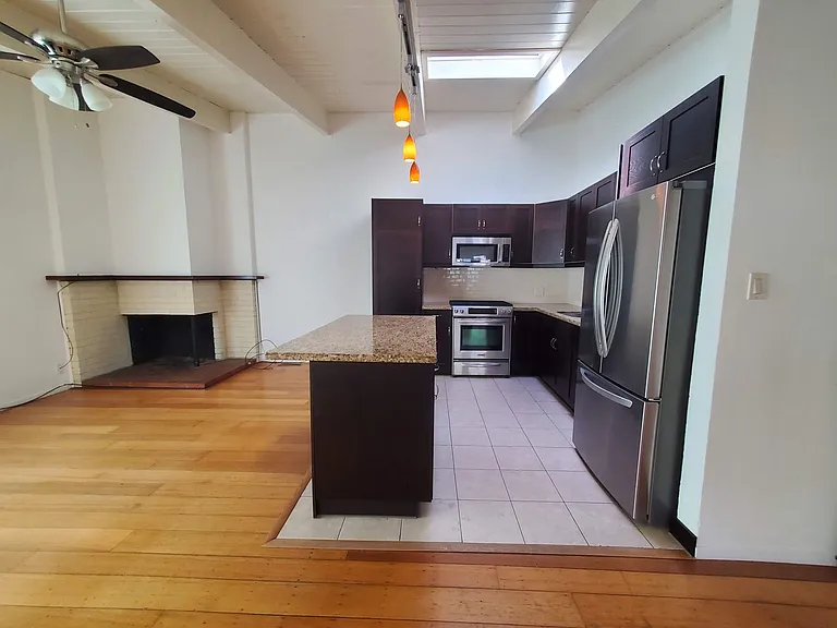 6 Stadium Way — Photo 25