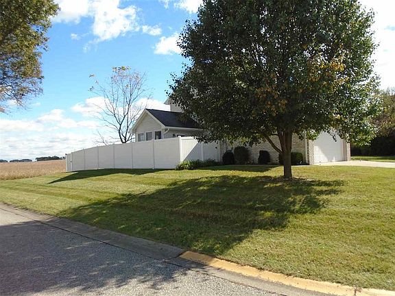 2nd image of 1712 Northbrook Ct
