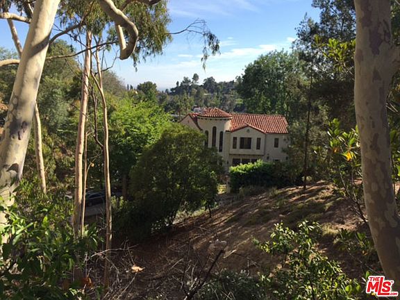 2nd image of 3370 Ledgewood Dr