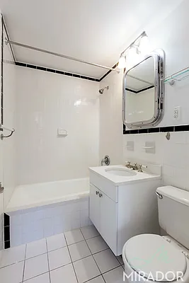 Rented by Mirador Real Estate | media 4