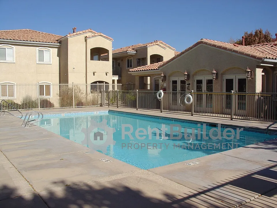 6800 Vista Del Norte Dr NE #2618