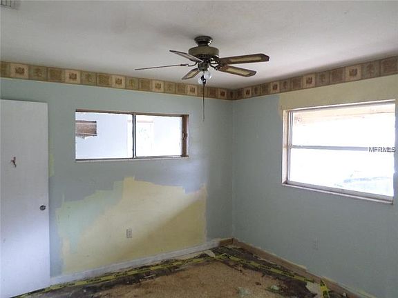 5th image of 4603 Elderberry Dr