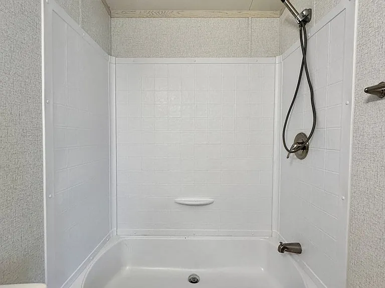 2301 SW Sheridan Rd — Photo 25