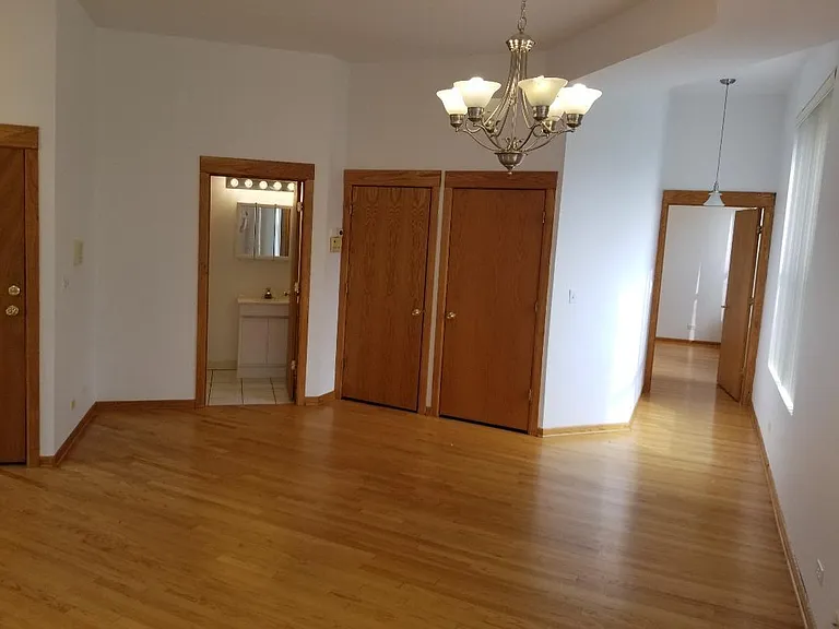 3801 S Archer Ave #2 — Photo 5