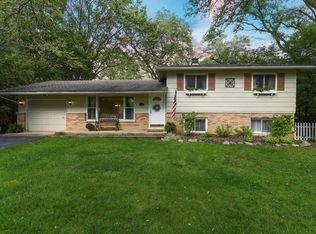 228 41st St, Downers Grove, IL 60515