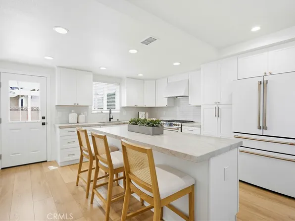 531 W Brentwood Ave, Orange, CA 92865