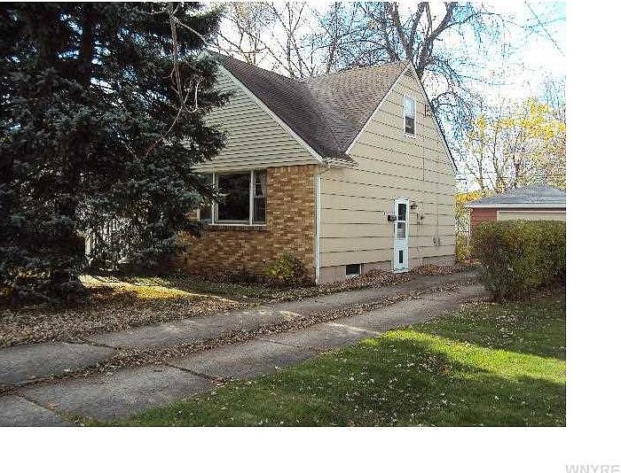 1st image of 74 Neubauer Ct