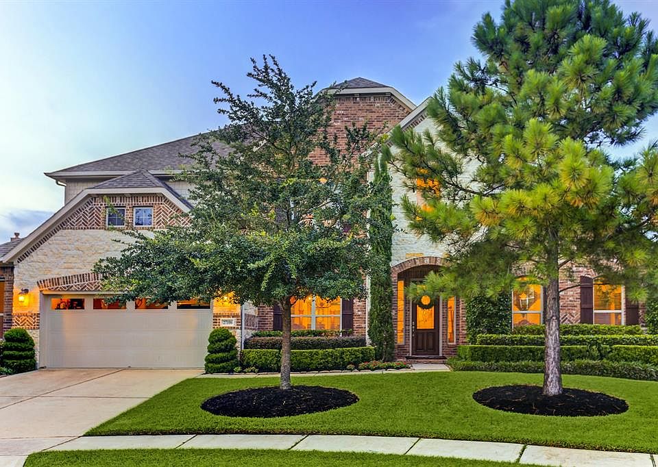 1st image of 27106 Mossy Canyon Ln