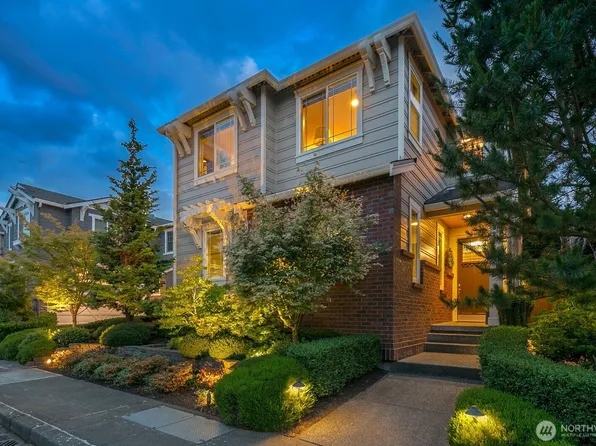 3913 W Briarcliff Lane, Seattle, WA 98199