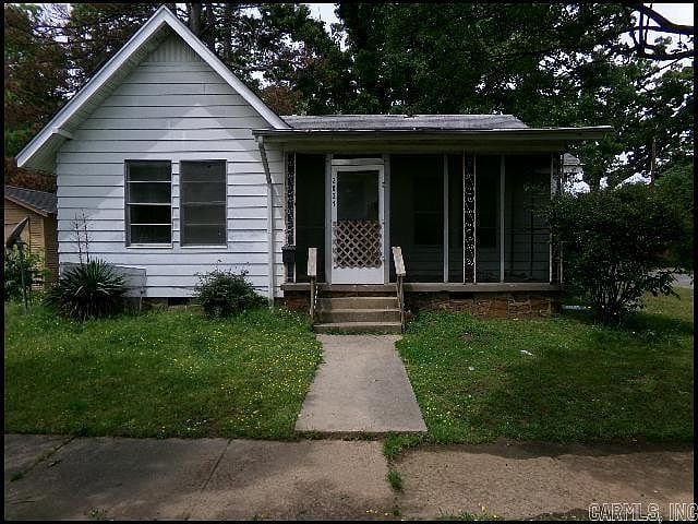 1st image of 2021 N Poplar St