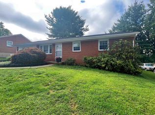 324 Driscoll St, Staunton, VA 24401
