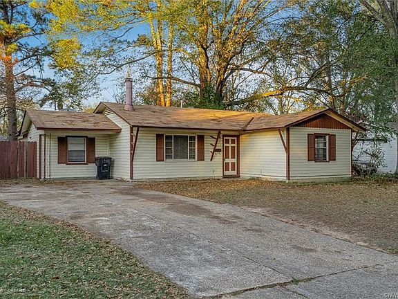 3rd image of 2936 Meadow Ave