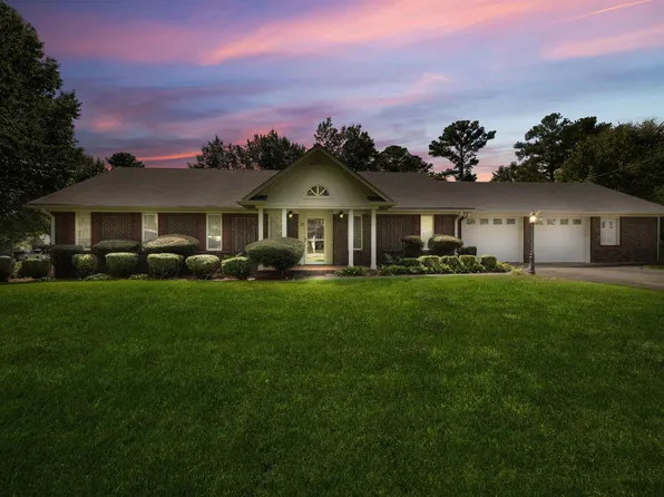 10 Crestwood Dr, Oneonta, AL 35121
