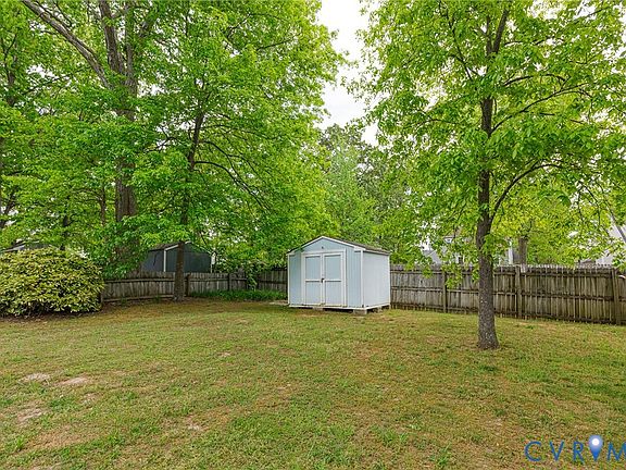 4th image of 2417 Crystal Ridge Rd