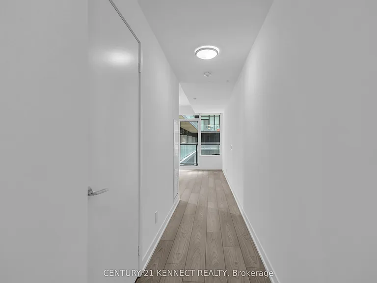 285 Dufferin St #307 — Photo 5