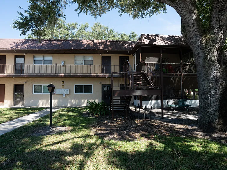 3124 US Highway 441 SE #E3 — Photo 14