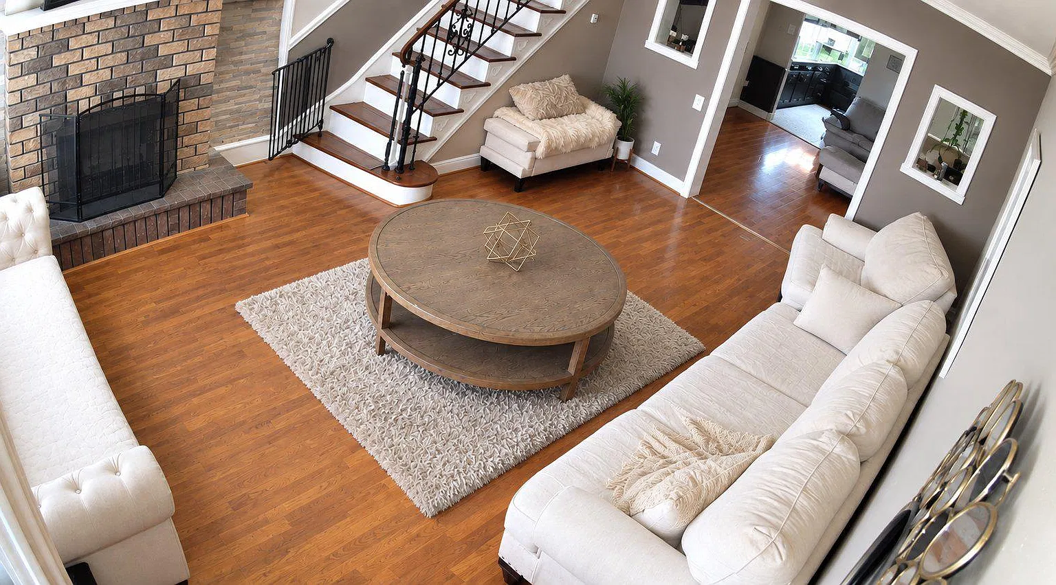 3 bed, 1.5 bath, 1950 sqft, $2,300 — Photo 1