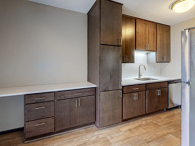 Shoreview Grand — Photo 62