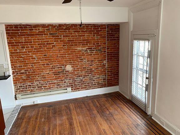 4th image of 534 W Girard Ave APT 3