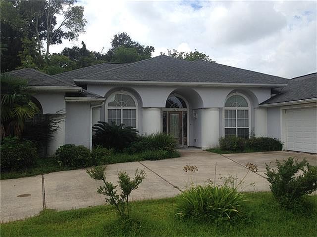 1st image of 3424 Wedgwood Dr