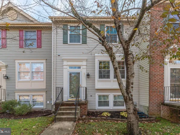 871 Chestnut View Ct, Baltimore, MD 21226