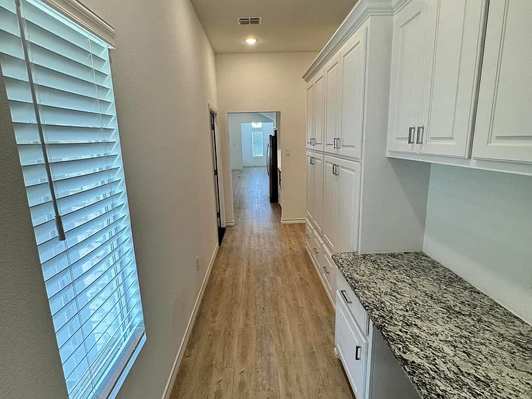 12707 Joliet Ave — Photo 19