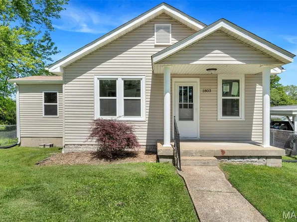 1803 E Belle Ave, Belleville, IL 62221