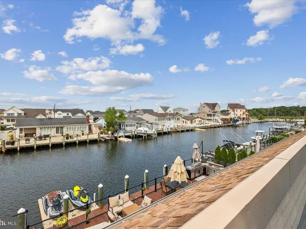 1936 Ship Ct, Toms River, NJ 08753