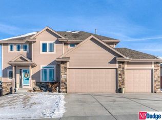 21330 Quarry Ln, Gretna, NE 68028