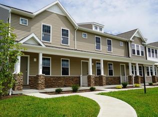 227 Spring Blossom Cir, Beaver Falls, PA 15010