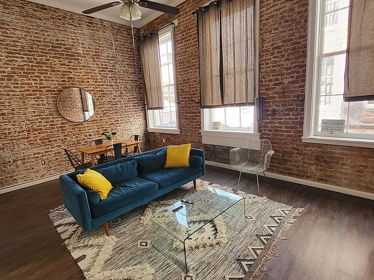 331 Decatur St #2A — Photo 1